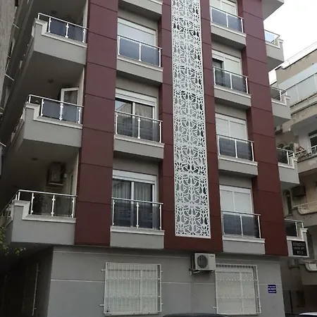 Apartment Muratpasa Isiklar Caddesi Kaleici Yakini 2+1 Full Daire & Wifi Antalya